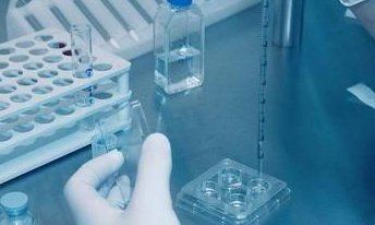 26岁amh0.15做试管几率大吗？还能自然怀孕吗？